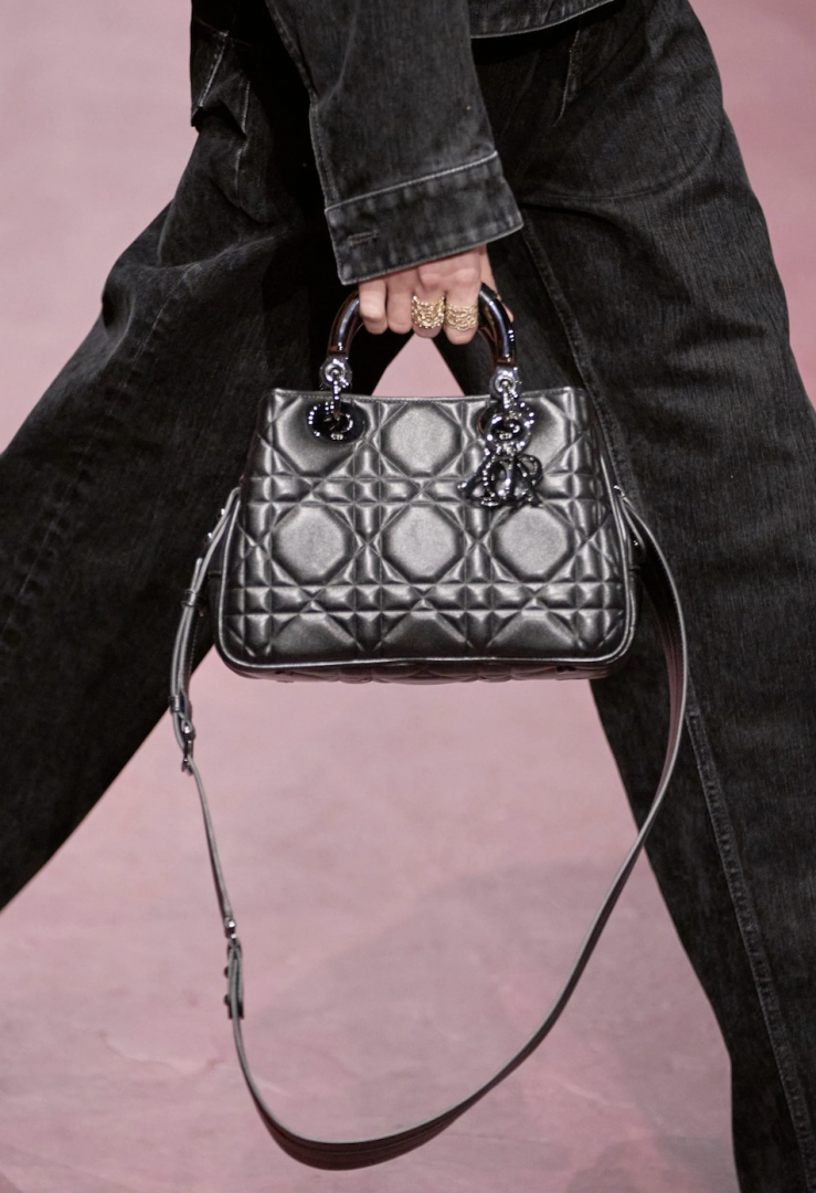 Анджелина Джоли и принцесса Диана. Что общего