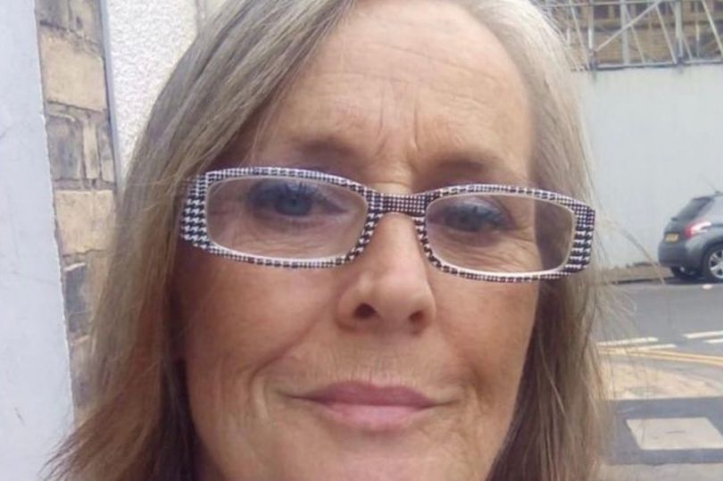 Бабушка, призналась в хранении крэк-кокаина и героина с намерением поставлять в 2021 году после того, как полиция обнаружила наркотики ...