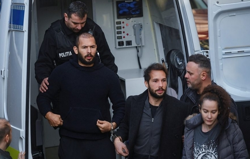 Эндрю Тейт: Апелляция влиятельного лица против задержания отклонена румынскими судьями