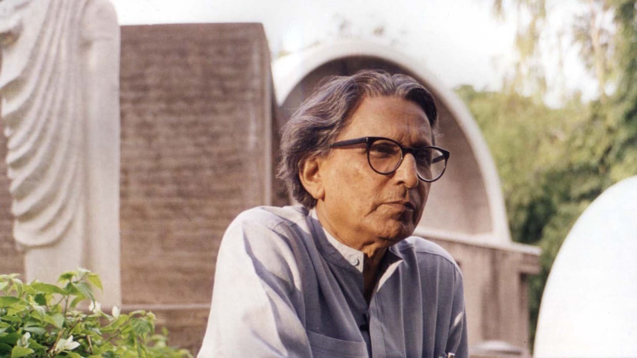 Архитектор Балкришна Доши, лауреат Притцкеровской премии, умер в возрасте 95 лет