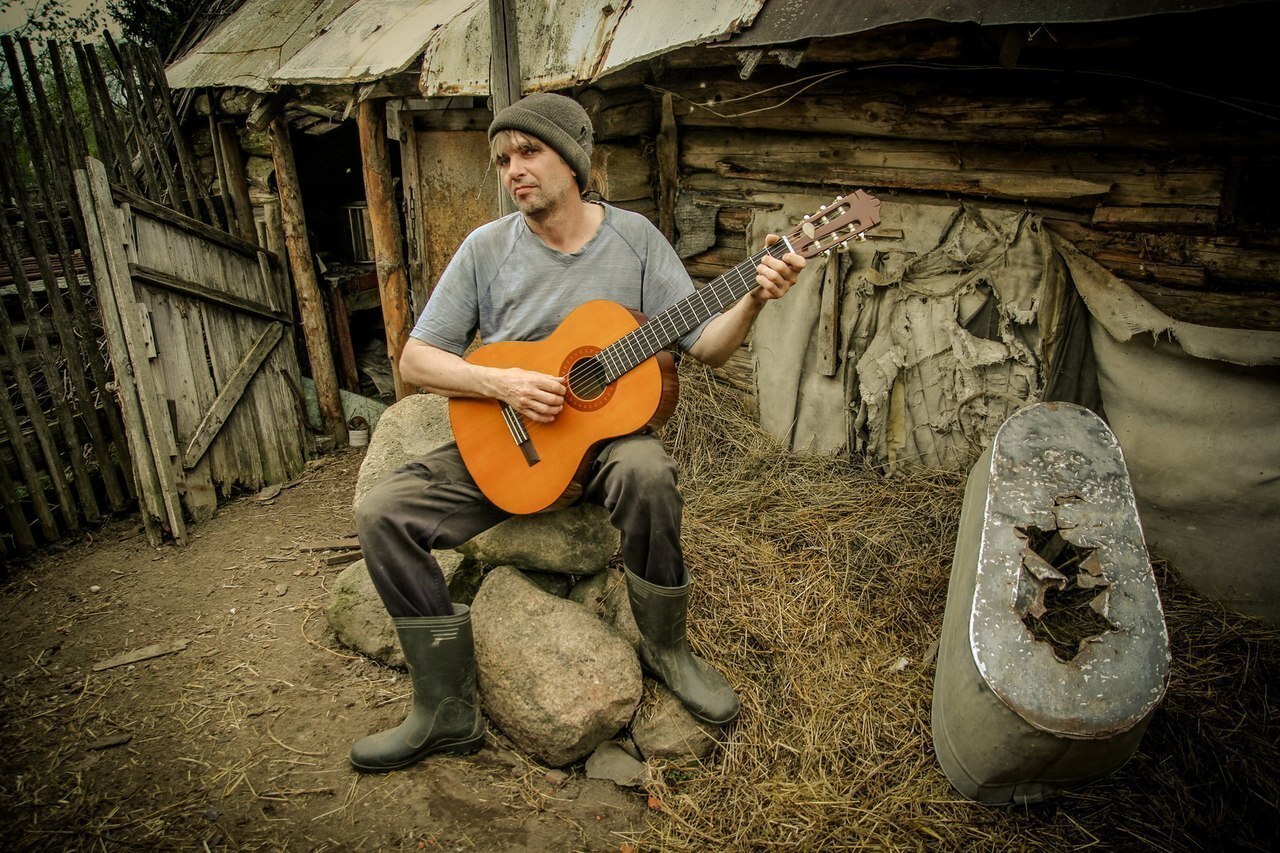 Упавший духом гибнет первым.