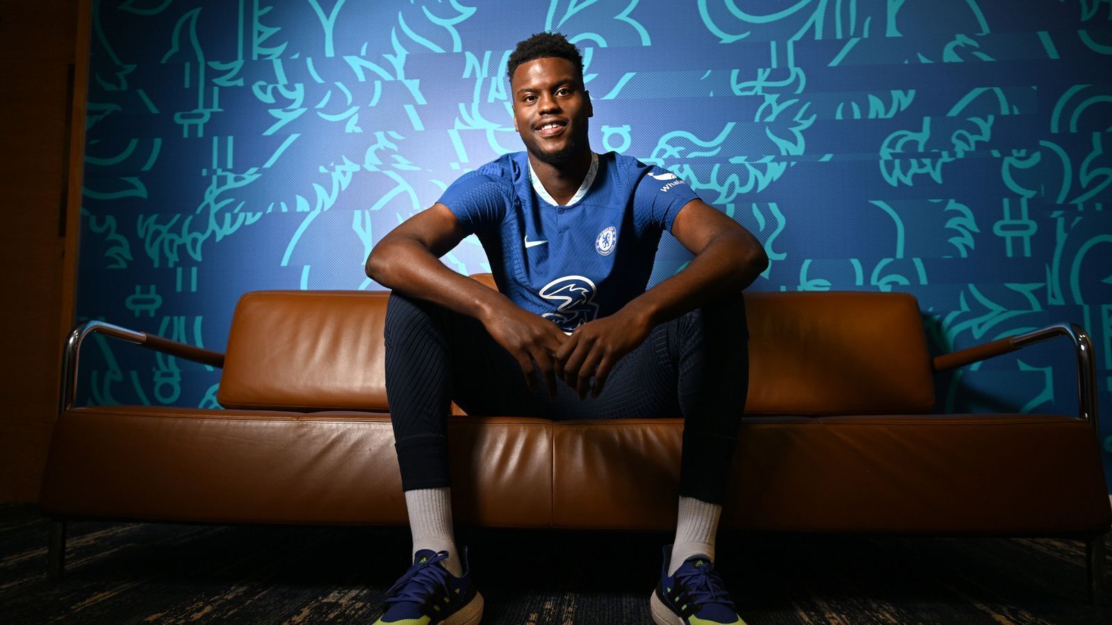 Челси" может зарегистрировать только три из шести своих новых подписаний для участия в Лиге чемпионов - так кого же они выберут?