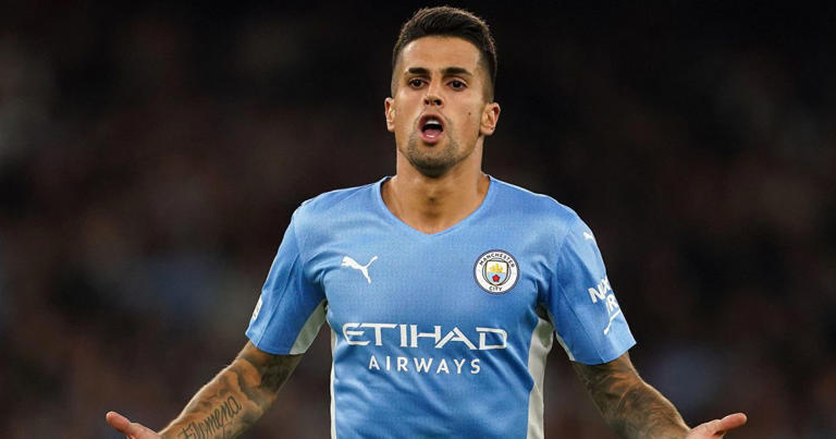 «Я в шоке» — эксперт намекает на основные проблемы «Манчестер Сити» после драматического ухода Канселу