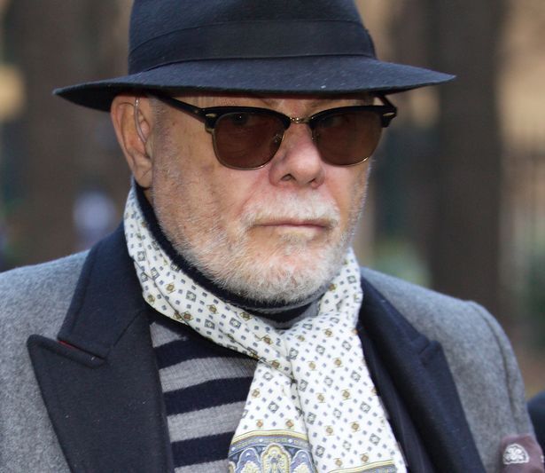 Педофил, звезда 70-ых, Гэри Глиттер ОСВОБОЖДЁН сегодня после отбытия половины срока тюремного заключения за сексуальное насилие над детьми.