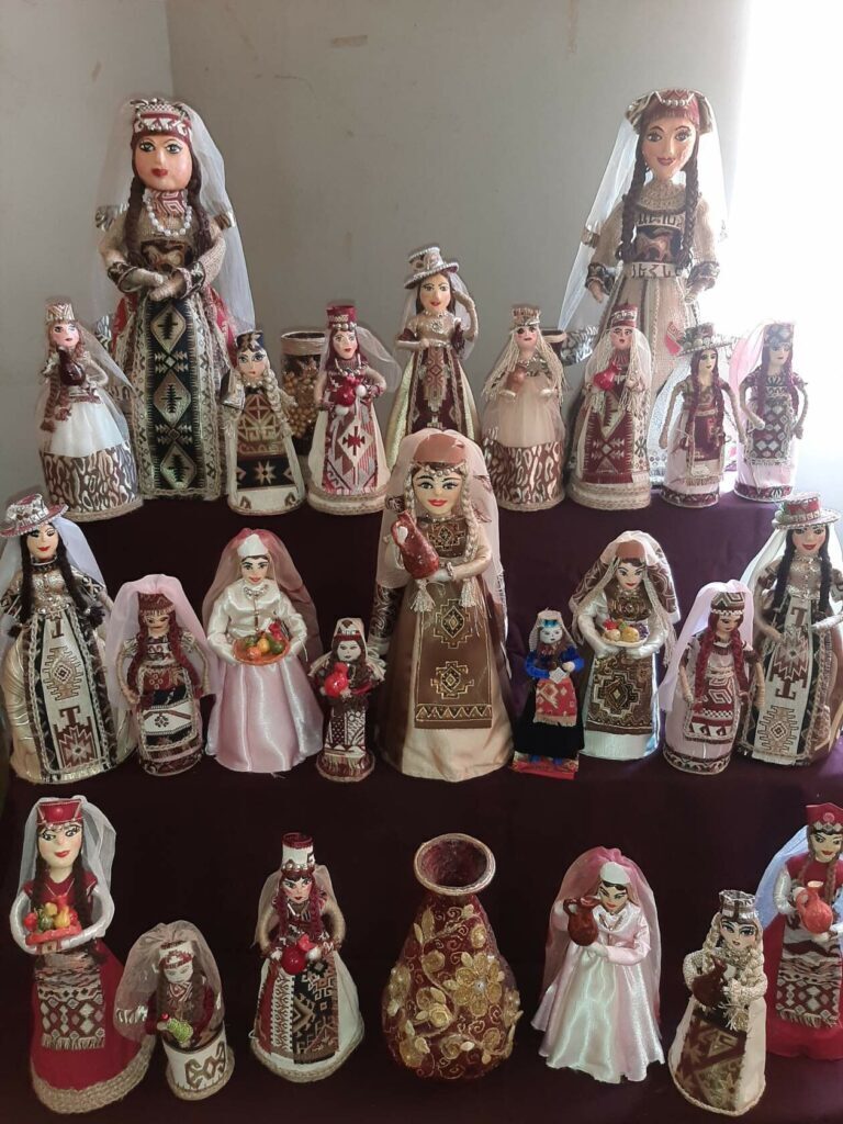 Моя мама-кукольница