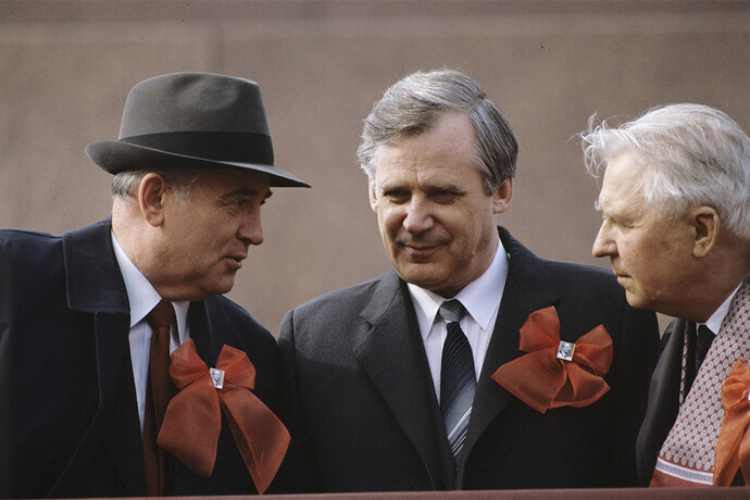 Как зарабатывали в СССР?