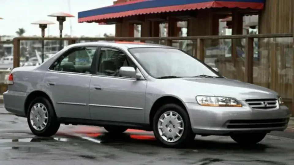 Honda выдает приказ "не садиться за руль" для старых автомобилей с отозванными подушками безопасности Takata