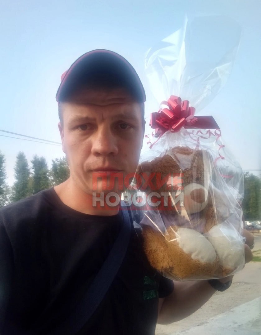 Мужчину подожгли в собственном подъезде, когда тот вернулся домой после пьянки!