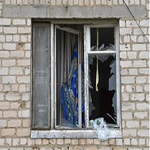 Жительница Кременной в ЛНР рассказала о гибели 10-месячной дочери при обстреле ВСУ.