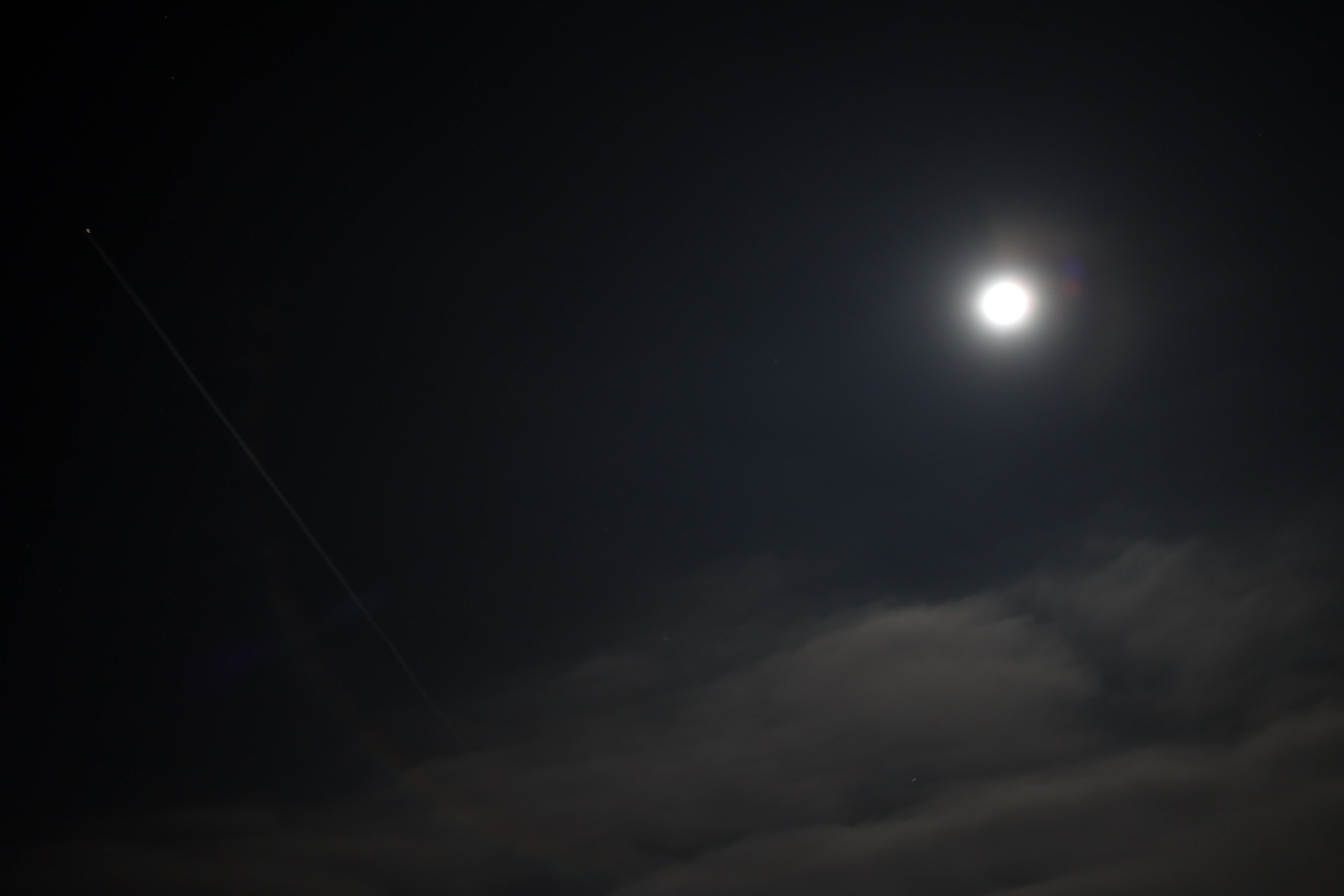 Комета и полнолуние 05.02.2022 (Чудесный Астроном)