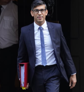 Сунак тратит тысячи фунтов на полеты на вертолете с тех пор, как стал премьер-министром