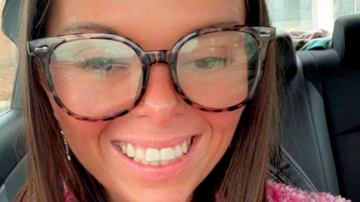 От пристрастия к вейпингу женщина находилась на аппарате жизнеобеспечения чтобы поддерживать состоянием лёгких.