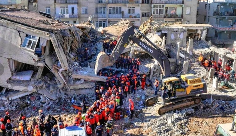 Ужаз, страх, смерть и горе. Землетрясение в Турции.