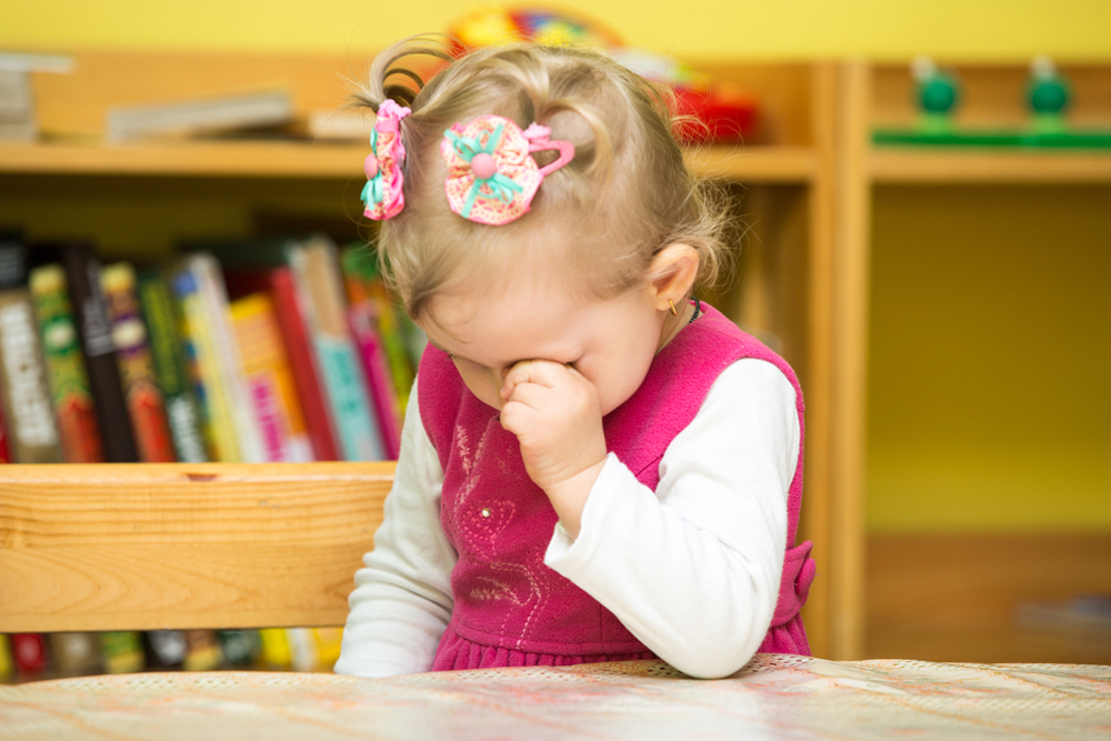 Аутоагрессия и психосоматика у детей: они болеют, чтобы мы их любили