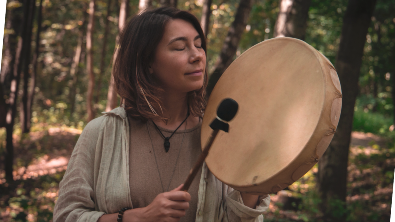 Кем была первая жена SHAMANA?