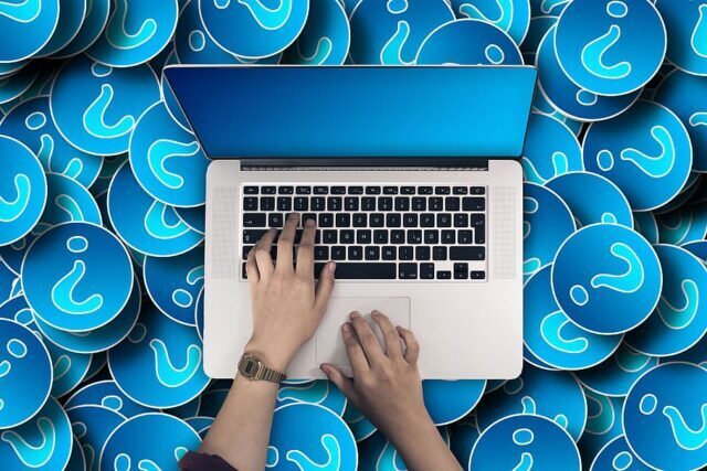 Содействие запросам информации и правонарушителям