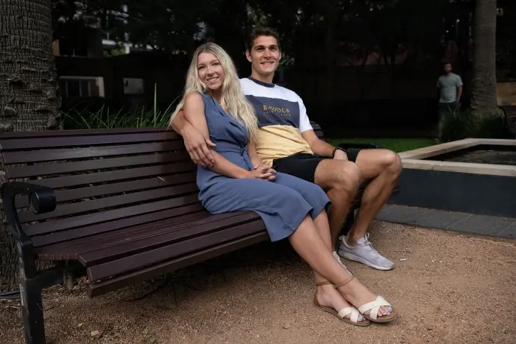 Финансовый стресс приводит к резкому росту заявок на кредитные карты