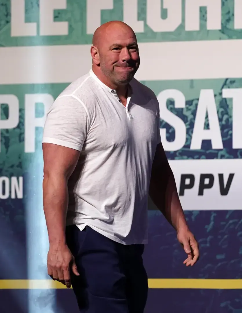 Дана Уайт странным образом забывает имя Ислама Махачева во время промоушена боя UFC 284, совершая до боли неловкий промах