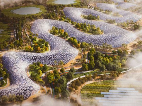 В Дубае планируют создать крытую 93-километровую велодорожку и змеевидный комплекс для агротуризма