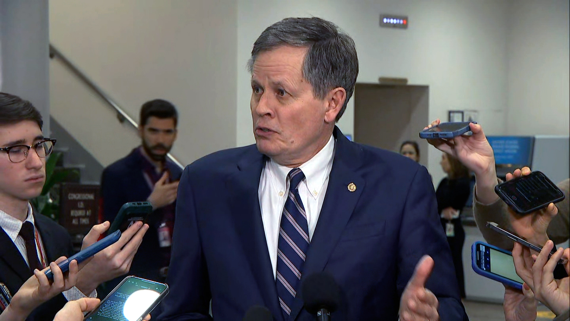 Республиканцы и демократы в Сенате разделились по поводу обращения администрации с подозреваемым шпионским воздушным шаром