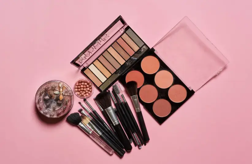 Детская косметика содержит сильно ядовитые химические вещества – исследование