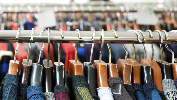 Стоимость жизни и экологичность — основные причины, по которым студенты продают бывшие в употреблении предметы