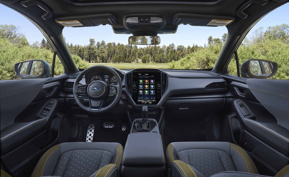 Subaru Crosstrek 2024 лишится механической коробки передач и получит новые функции