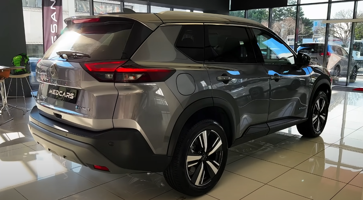 Nissan X-Trail 2023 года