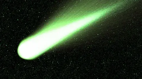 Зеленая комета, которая пролетала 8000 лет назад.