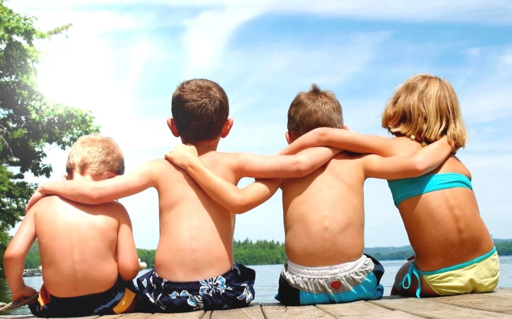 Друзья против друзей