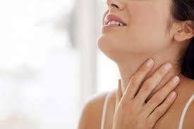 Вот как выглядит боль в горле при COVID и чем она отличается от других типов болей в горле