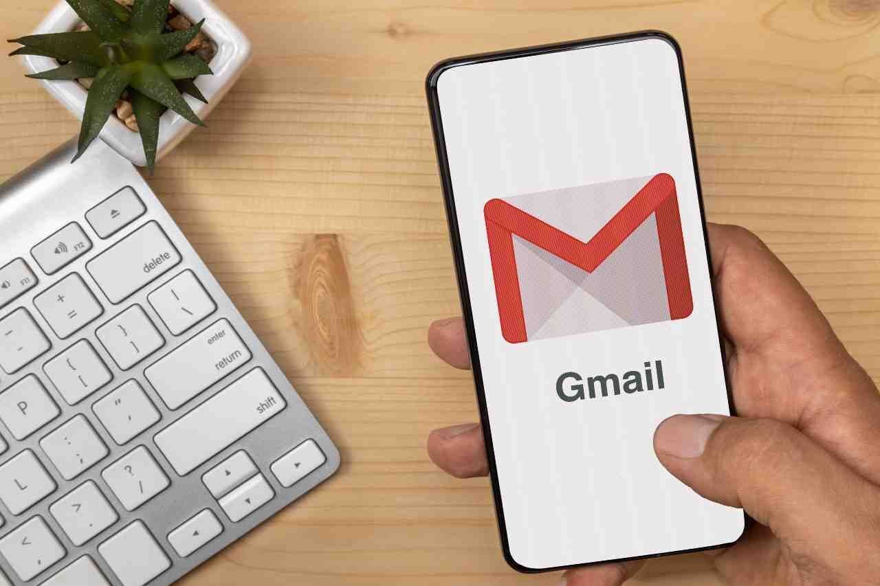 Gmail поможет отложить сообщения