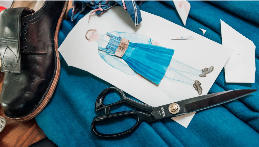 Как заново изобретенная небинарная национальная одежда завоевывает популярность у нового поколения.