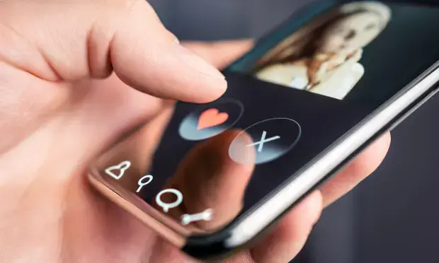 Остерегайтесь афер в Денек Непорочного Валентина, поведали английские онлайн-знакомства