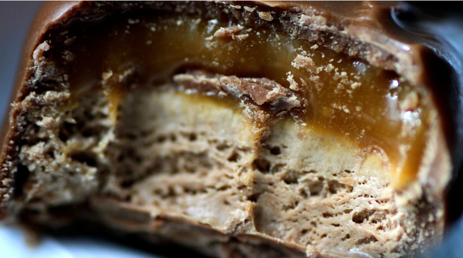 Фабрика оштрафована после того, как сотрудники пострадали в результате несчастного случая с шоколадом.