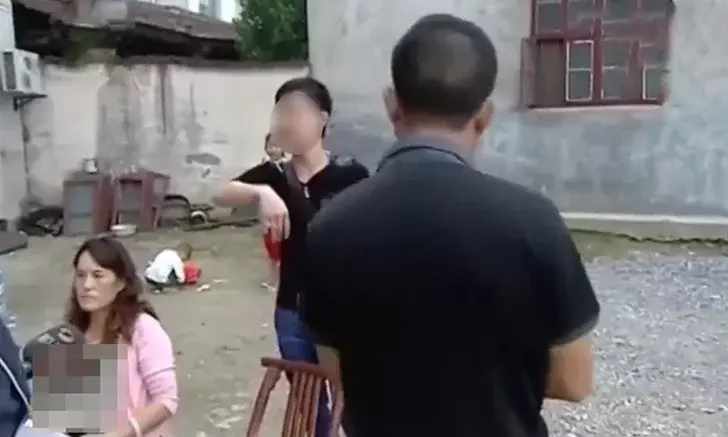 Очень драматично Мой сын вырос красивым. Муж выглядит как бывшая девушка, а жена 3 раза просит ДНК-тест