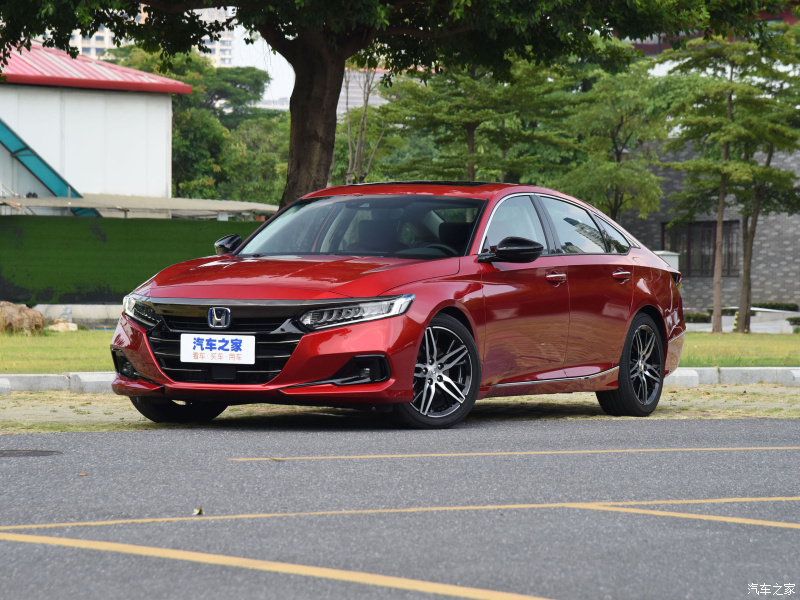 Honda Accord вернулась в Россию