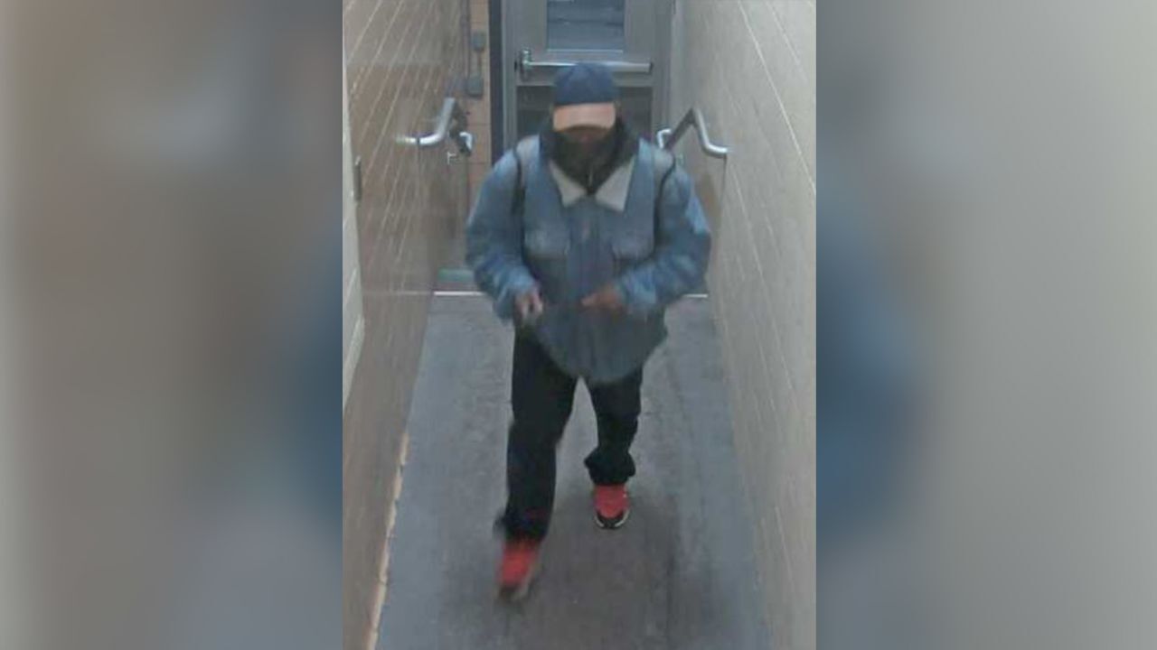 Массовая стрельба в Университете штата Мичиган оставила 3 погибших и 5 раненых