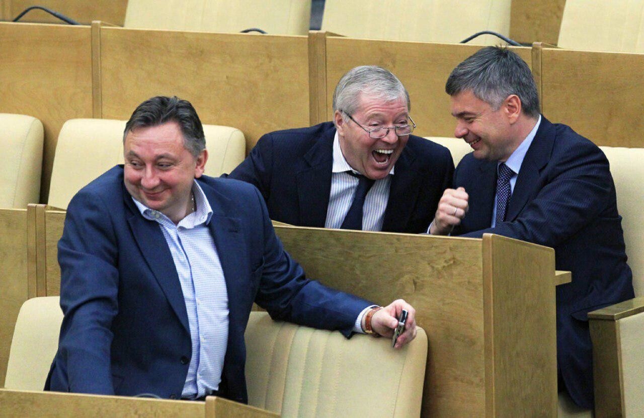 депутаты государственной думы москва
