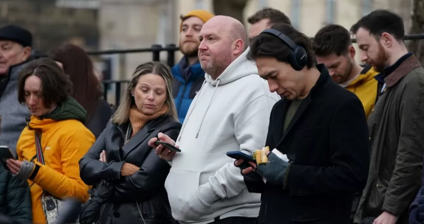 Никола Стерджен говорит, что пришло время уйти в отставку с поста первого министра Шотландии