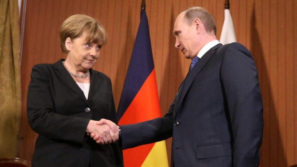 Германия готова посылать свои танки в Украину..У них большие планы на развертывание военных действий против России..