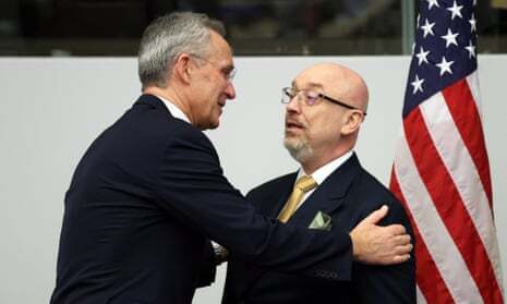 Глава НАТО говорит, что "нет признаков", что Путин хочет мира, когда он объявляет призыв к боеприпасам