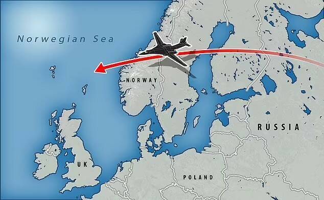 Россия запускает два сверхзвуковых ядерных бомбардировщика над Норвежским морем к северу от Шотландии