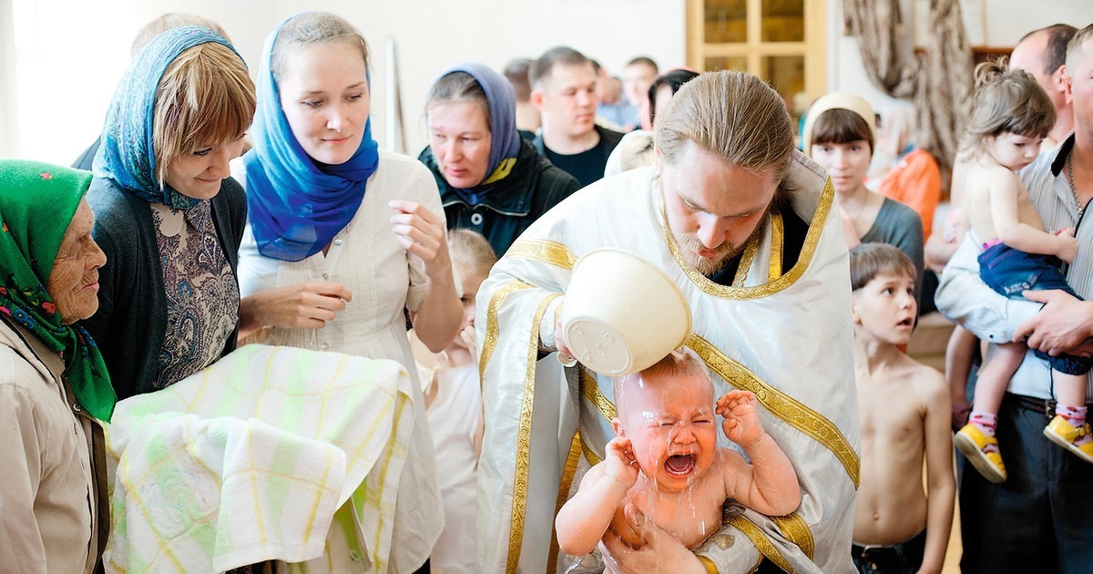 Обязательно ли крестить ребенка в младенчестве? Наша история и Ваше мнение