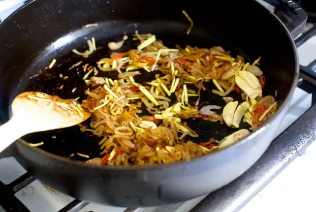 Как конфеты, из свинины