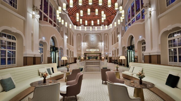 Романтика путешествий: заброшенный железнодорожный вокзал превратился в роскошный отель