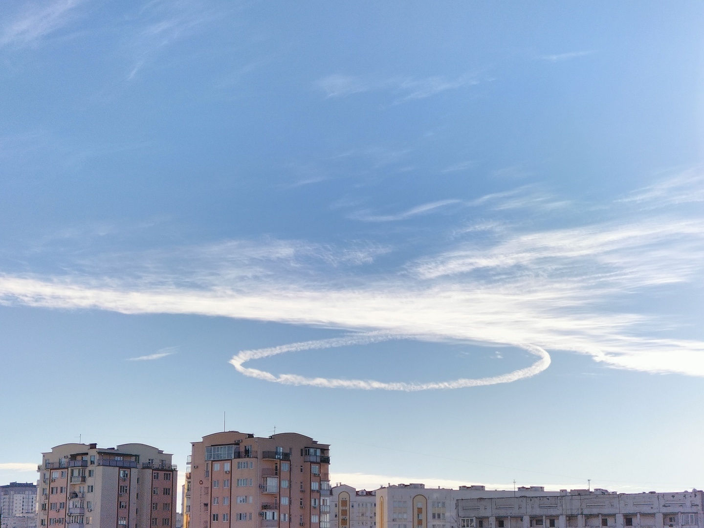 Что за явления в небе над Крымом? Вот что мы увидели над Севастополем и как это объяснить