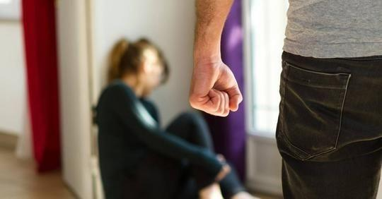 Молчание скрывает насилие, а не защищает его