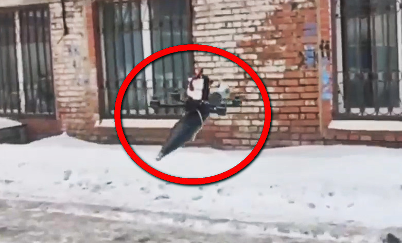 В России "соединили" противотанковую гранату с быстроходным дроном и представили видеоролик с испытаниями: результат.