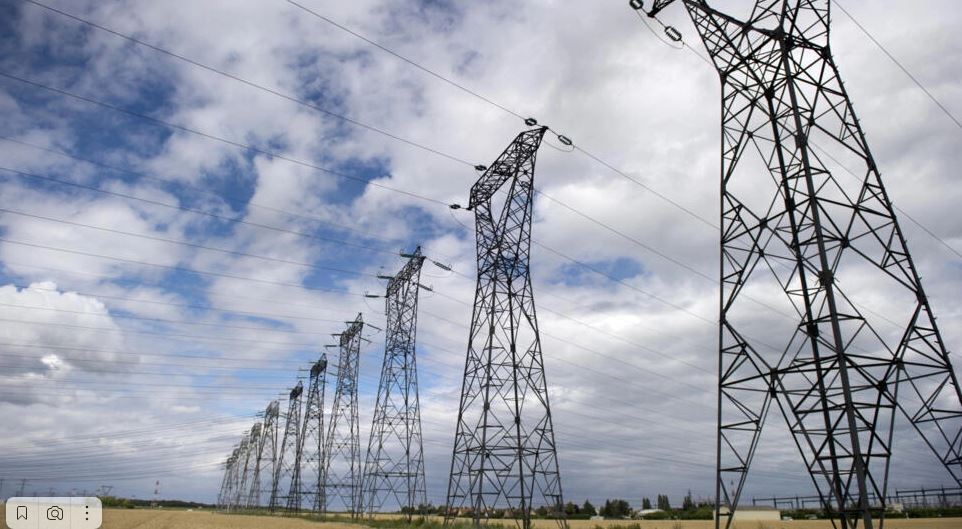 Энергетика : спад производства электроэнергии во Франции в 2022 году